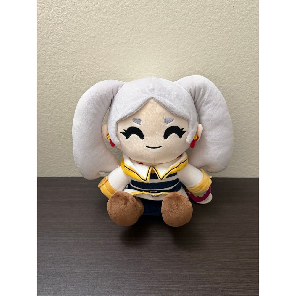 Youtooz Frieren: Beyond Journey's End Frieren 9 Inch Plush